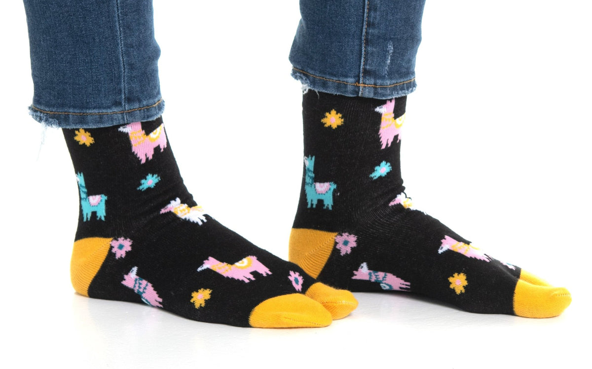 1 Pair - V-Toe Flip Flop Tabi Socks - Black Llamas - Drakoi Marketplace