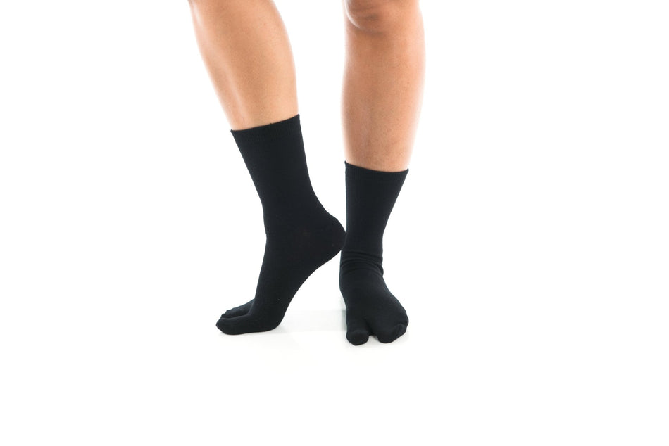 1 Pair - V-Toe Flip Flop Tabi Socks - Black Solid - Drakoi Marketplace