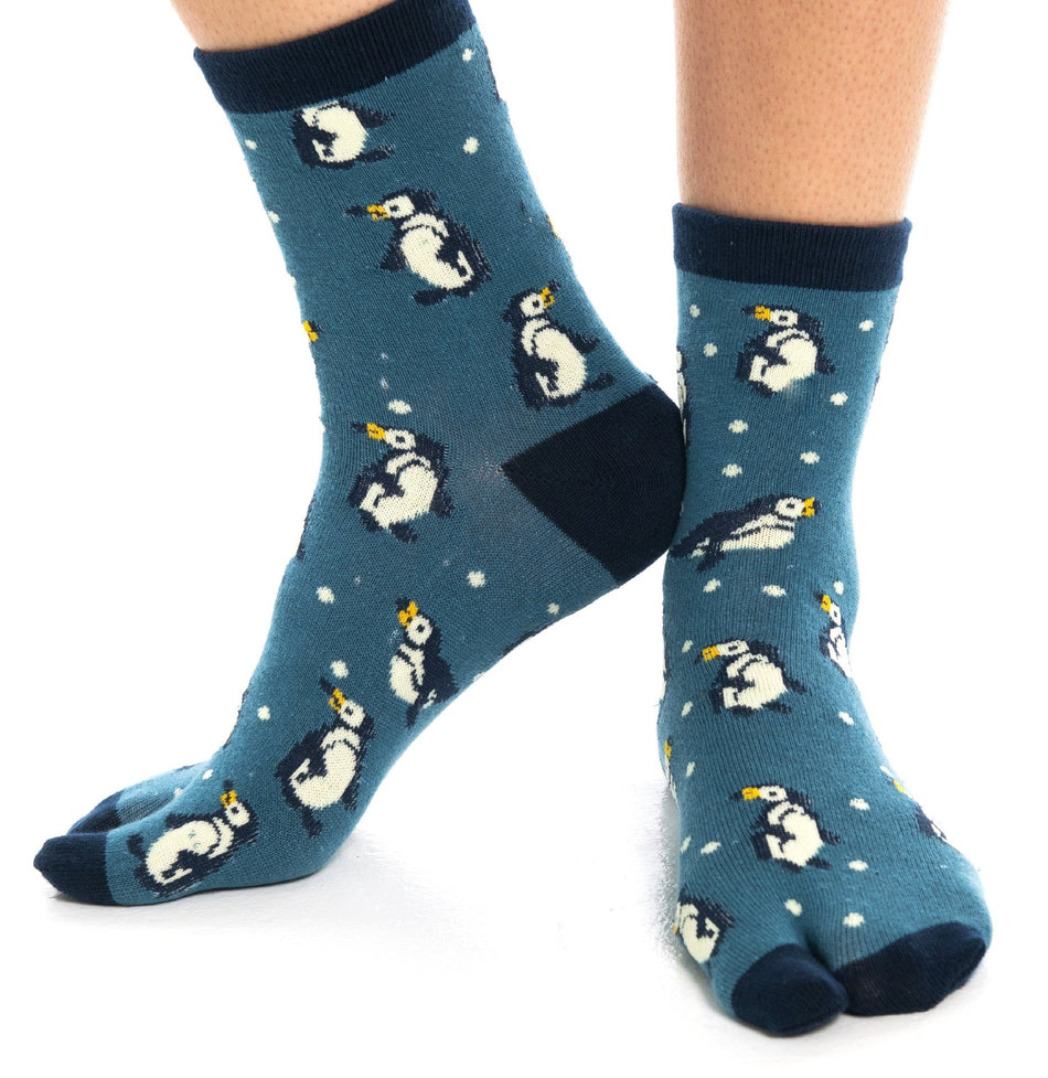 1 Pair - V-Toe Flip Flop Tabi Socks - Penguins Pattern - Drakoi Marketplace