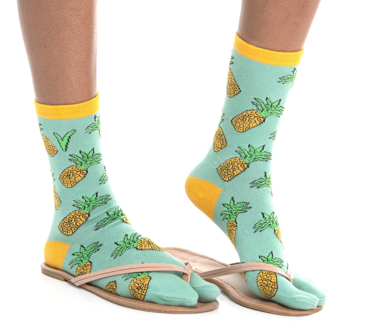 1 Pair - V-Toe Flip-Flop Tabi Socks - Pineapple Style - Drakoi Marketplace