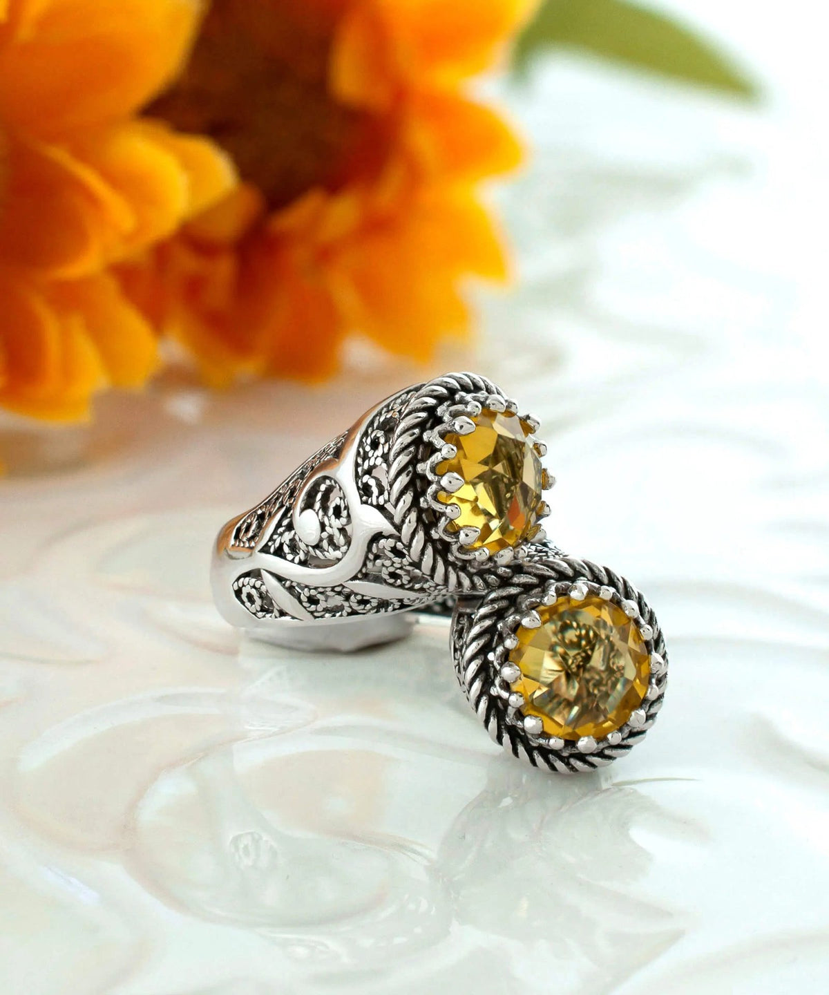 925 Sterling Silver Women's Bypass Ring with Citrine Gemstone - Perfect for Any Occasion - Drakoi Marketplace