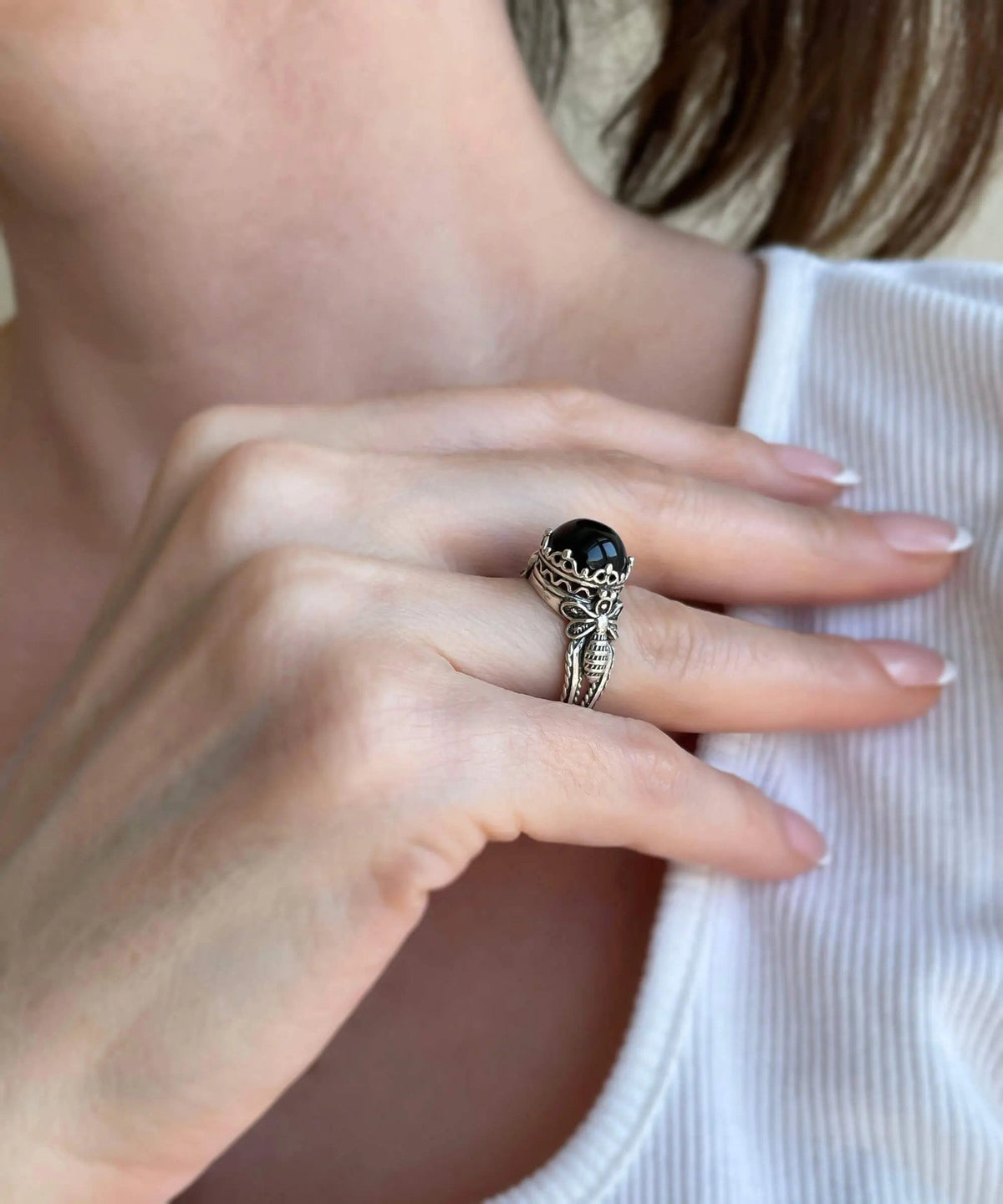 Bee Detailed Black Onyx Gemstone Filigree Art Women Silver Cocktail Ring - Drakoi Marketplace