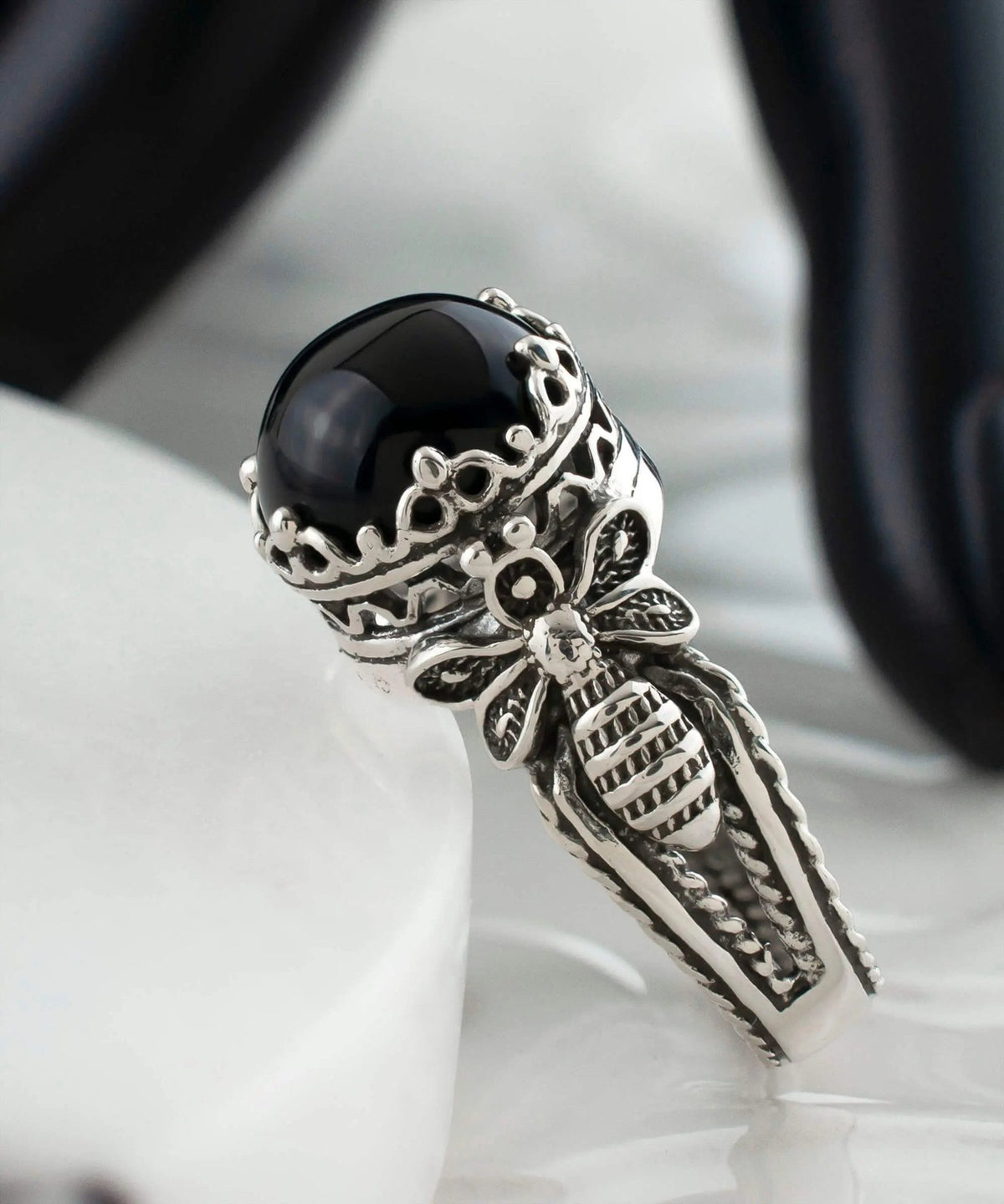 Bee Detailed Black Onyx Gemstone Filigree Art Women Silver Cocktail Ring - Drakoi Marketplace