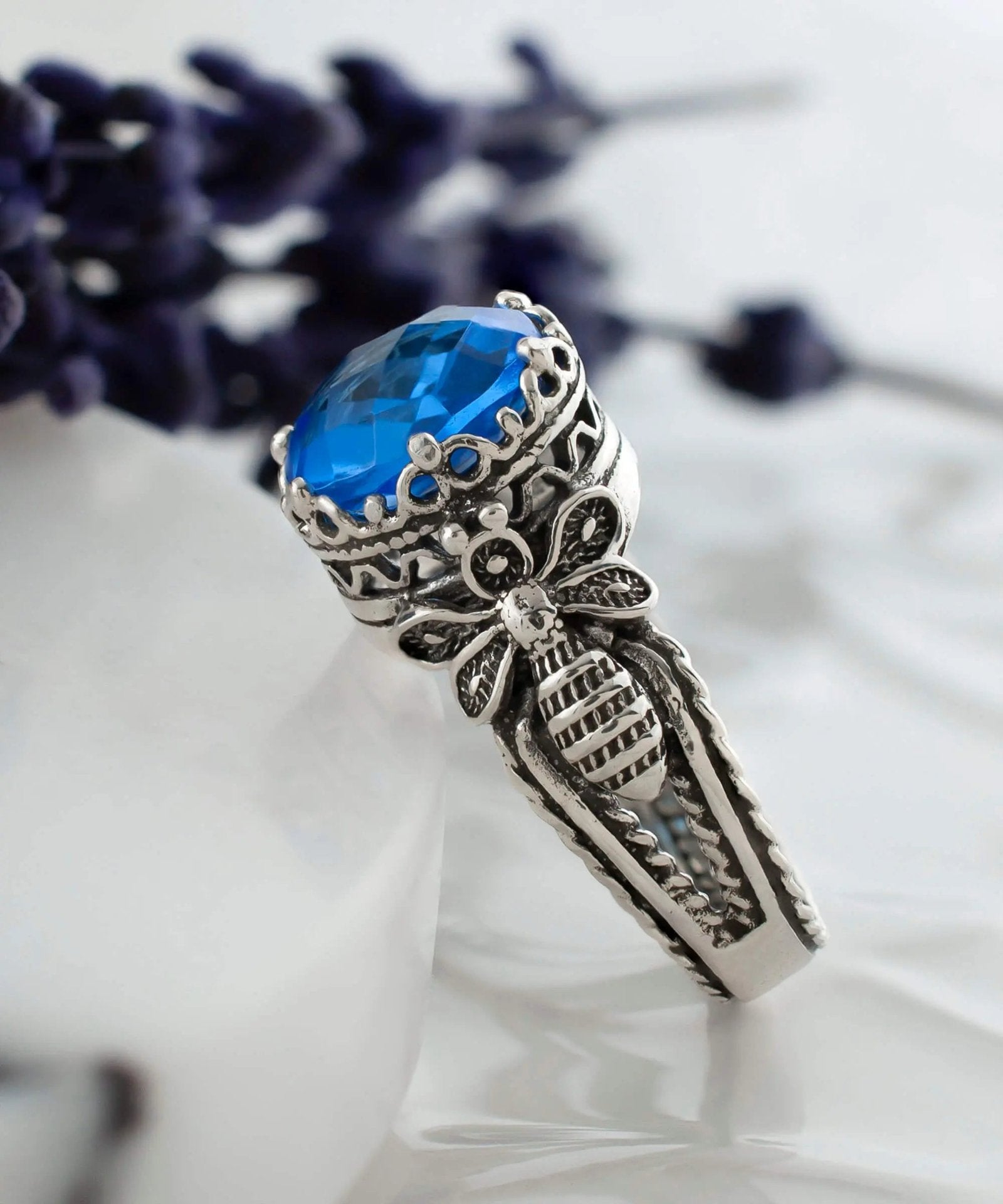 Bee Detailed Blue Quartz Gemstone Filigree Art Women Silver Cocktail Ring - Drakoi Marketplace