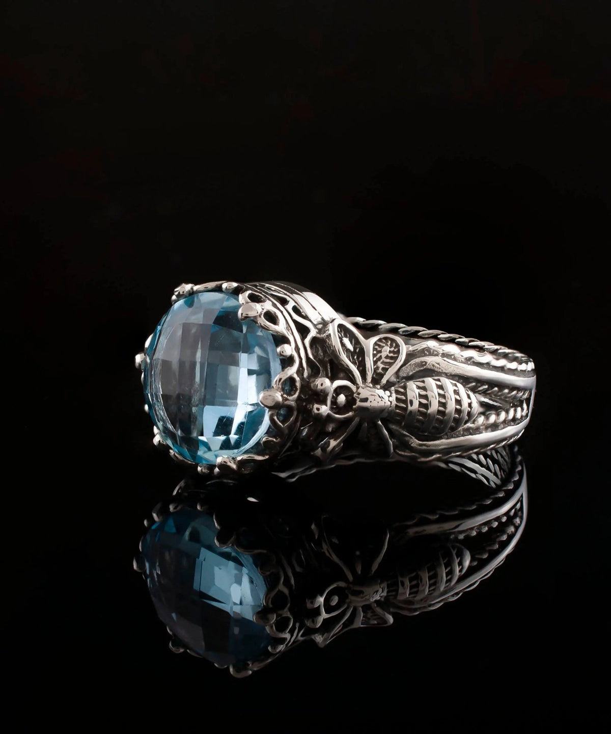 Bee Detailed Blue Topaz Gemstone Filigree Art Women Silver Cocktail Ring - Drakoi Marketplace