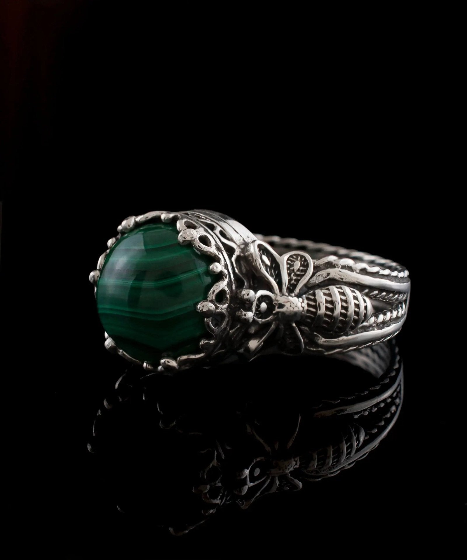 Bee Detailed Malachite Gemstone Filigree Art Women Silver Cocktail Ring - Drakoi Marketplace