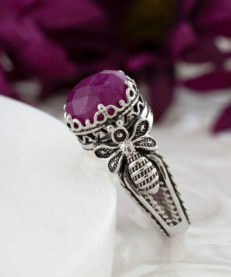 Bee Detailed Ruby Corundum Gemstone Filigree Art Women Silver Cocktail Ring - Drakoi Marketplace