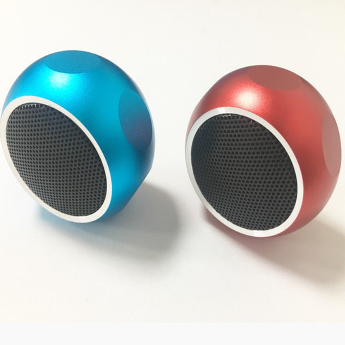 Big Sound Mini Speakers In 5 Colors - Drakoi Marketplace