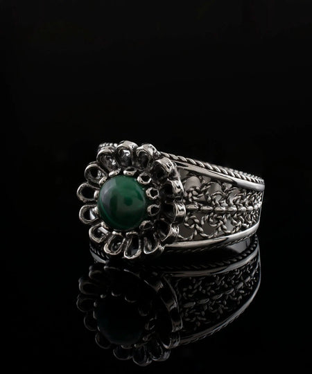 Daisy Figured Malachite Gemstone Filigree Art Women Silver Cocktail Ring - Drakoi Marketplace