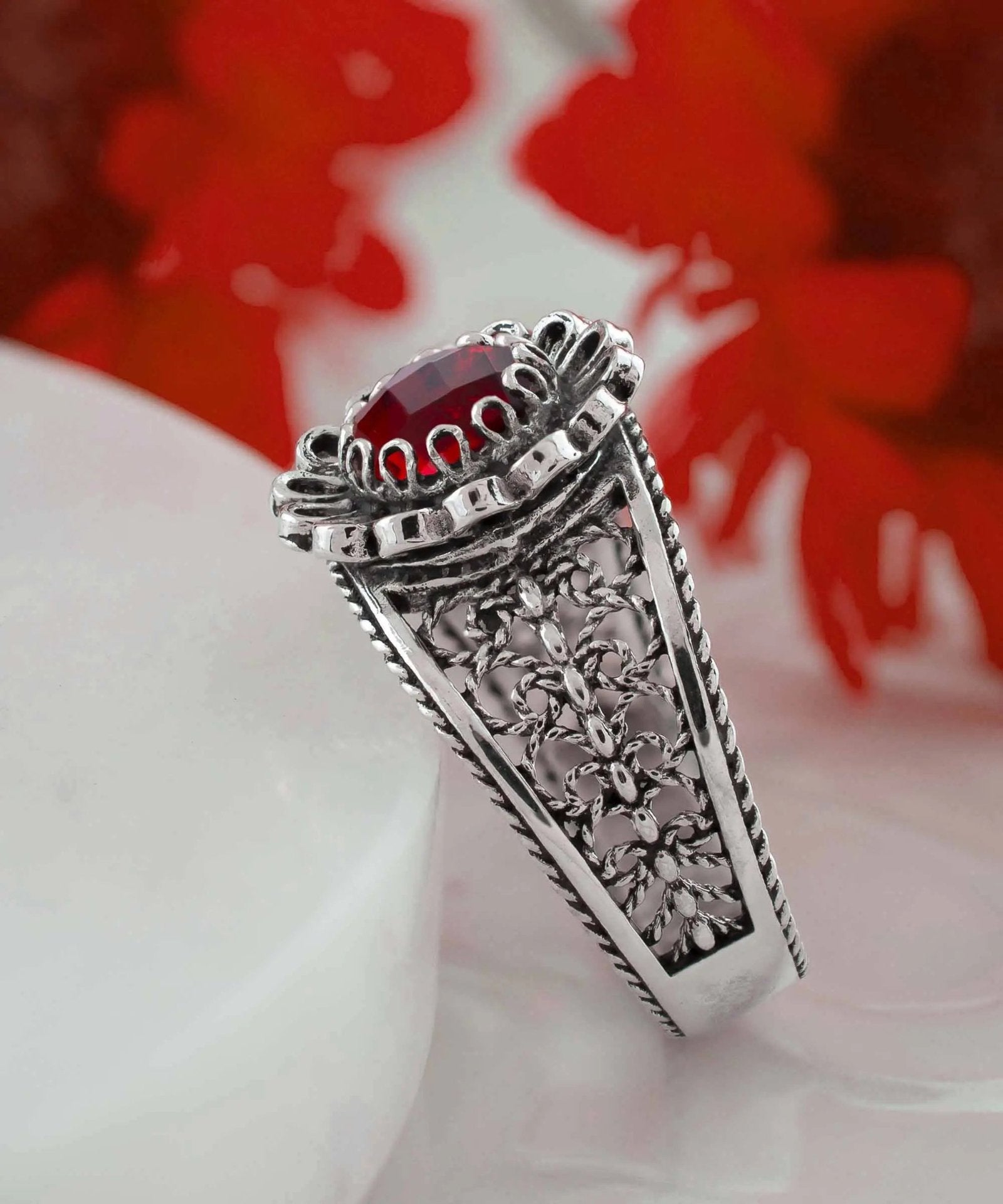 Daisy Figured Ruby Gemstone Filigree Art Women Silver Cocktail Ring - Drakoi Marketplace