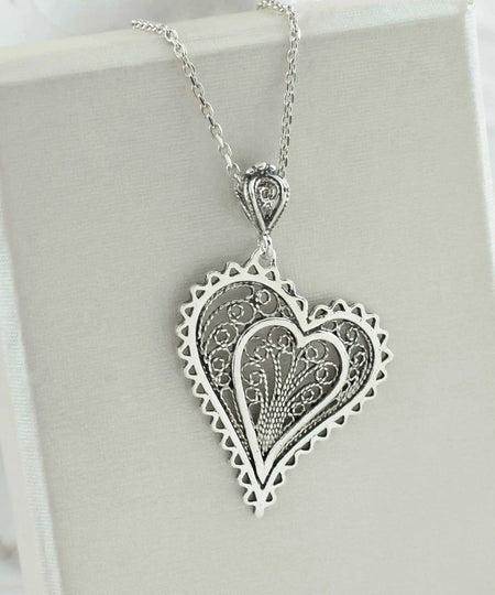 Filigree Art Asymmetric Heart Women Silver Pendant Necklace - Drakoi Marketplace