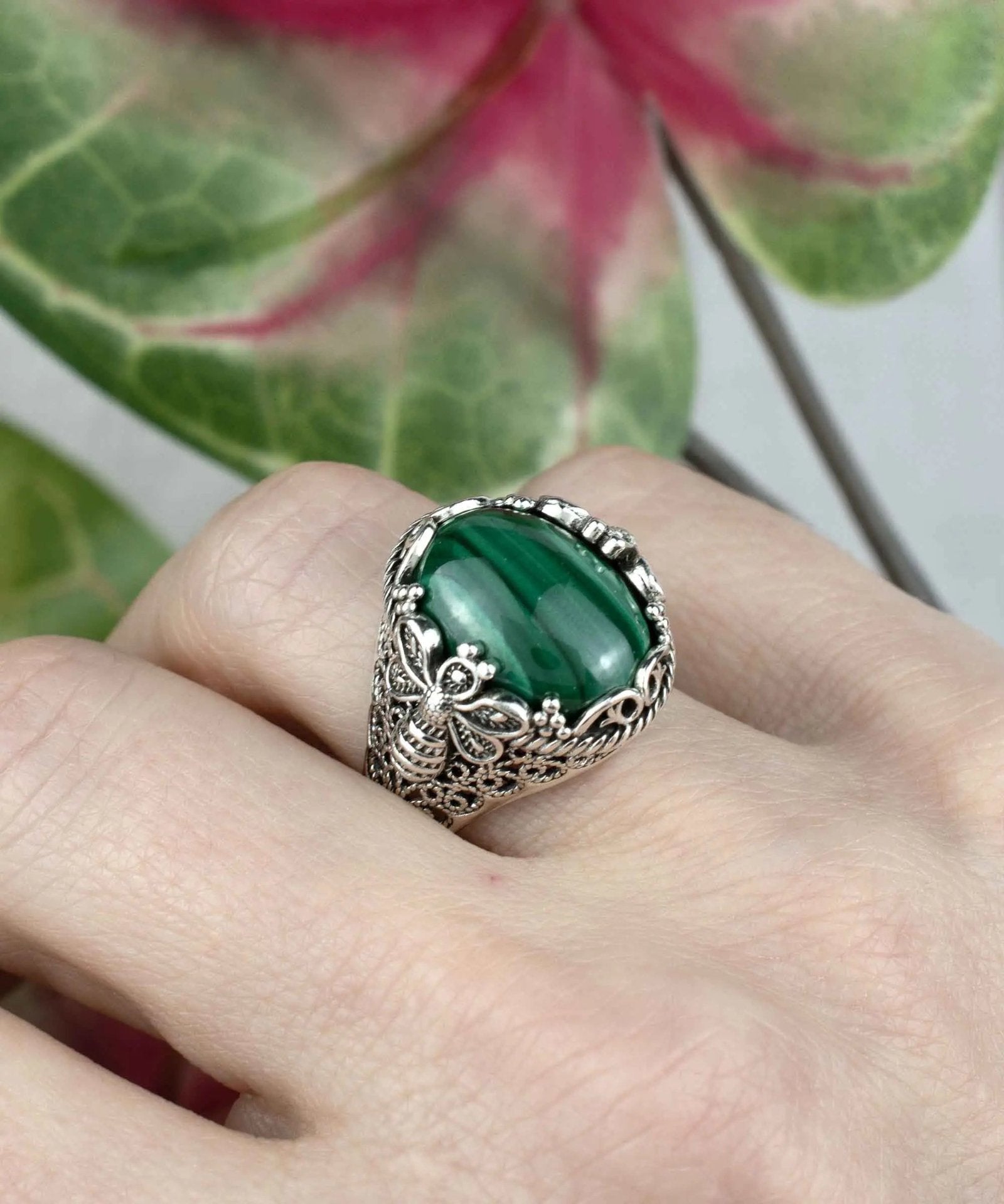 Filigree Art Bee Detailed Malachite Gemstone Women Silver Statement Ring - Drakoi Marketplace