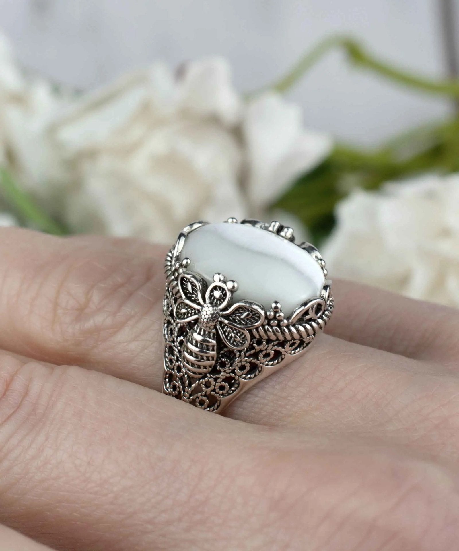 Filigree Art Bee Detailed Mother Of Pearl Gemstone Women Silver Statement Ring - Drakoi Marketplace