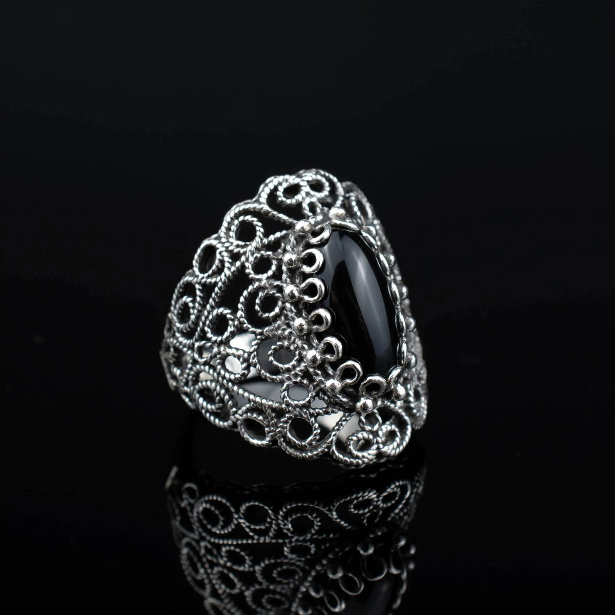 Filigree Art Black Onyx Gemstone Lace Detailed Women Silver Statement Ring - Drakoi Marketplace