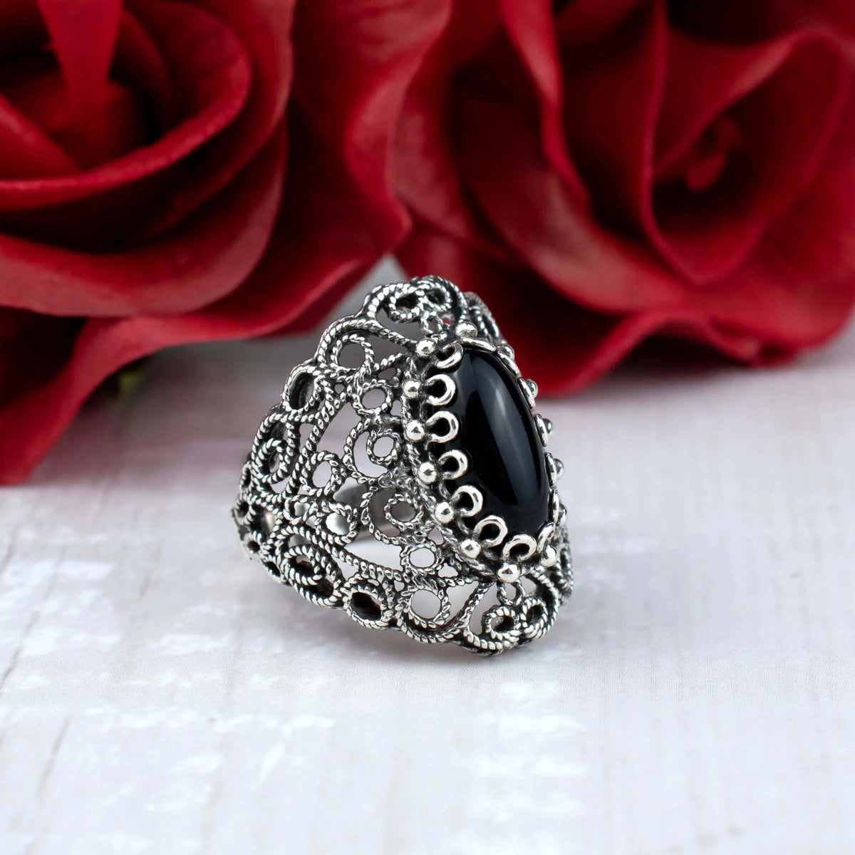 Filigree Art Black Onyx Gemstone Lace Detailed Women Silver Statement Ring - Drakoi Marketplace