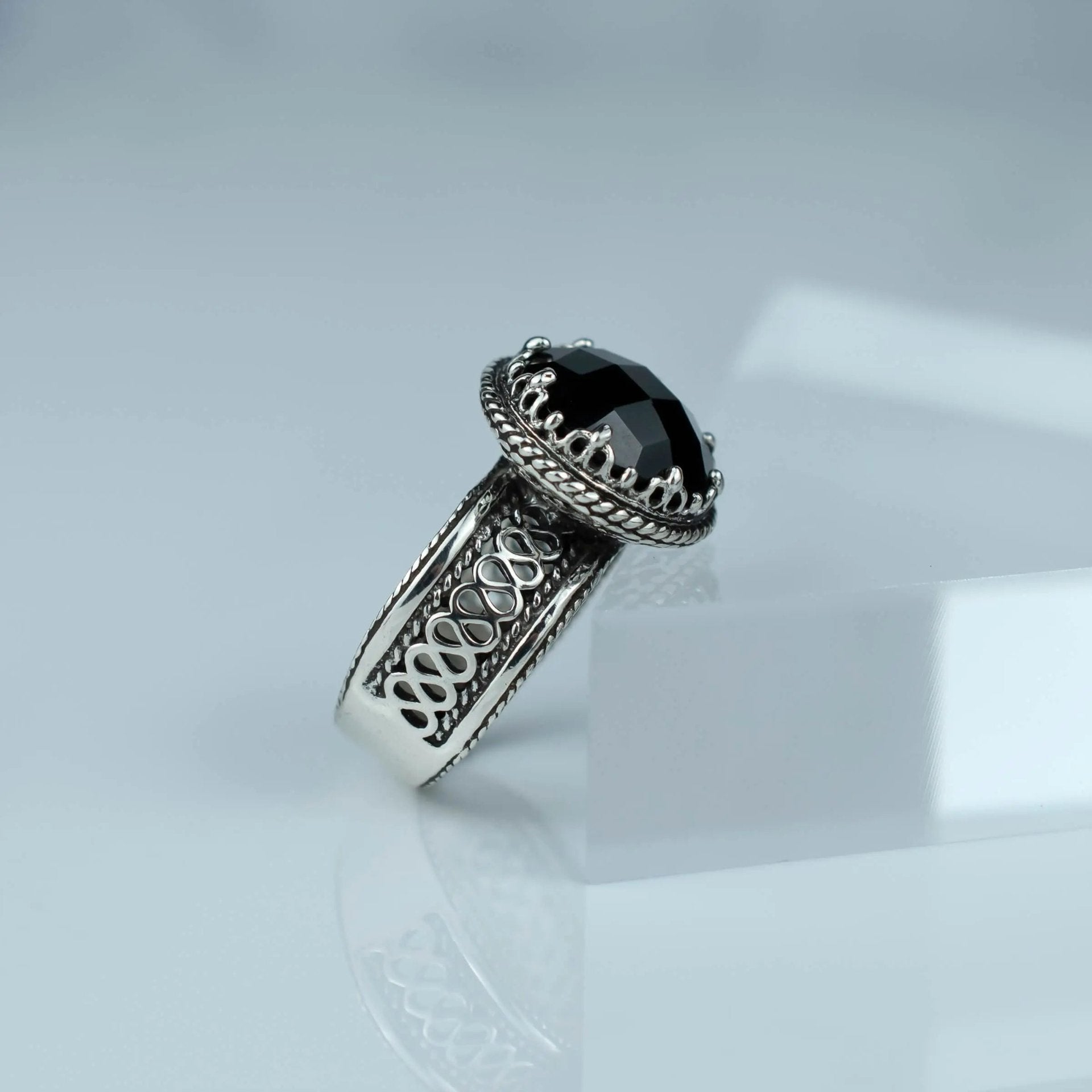 Filigree Art Black Onyx Gemstone Women Silver Cocktail Ring - Drakoi Marketplace