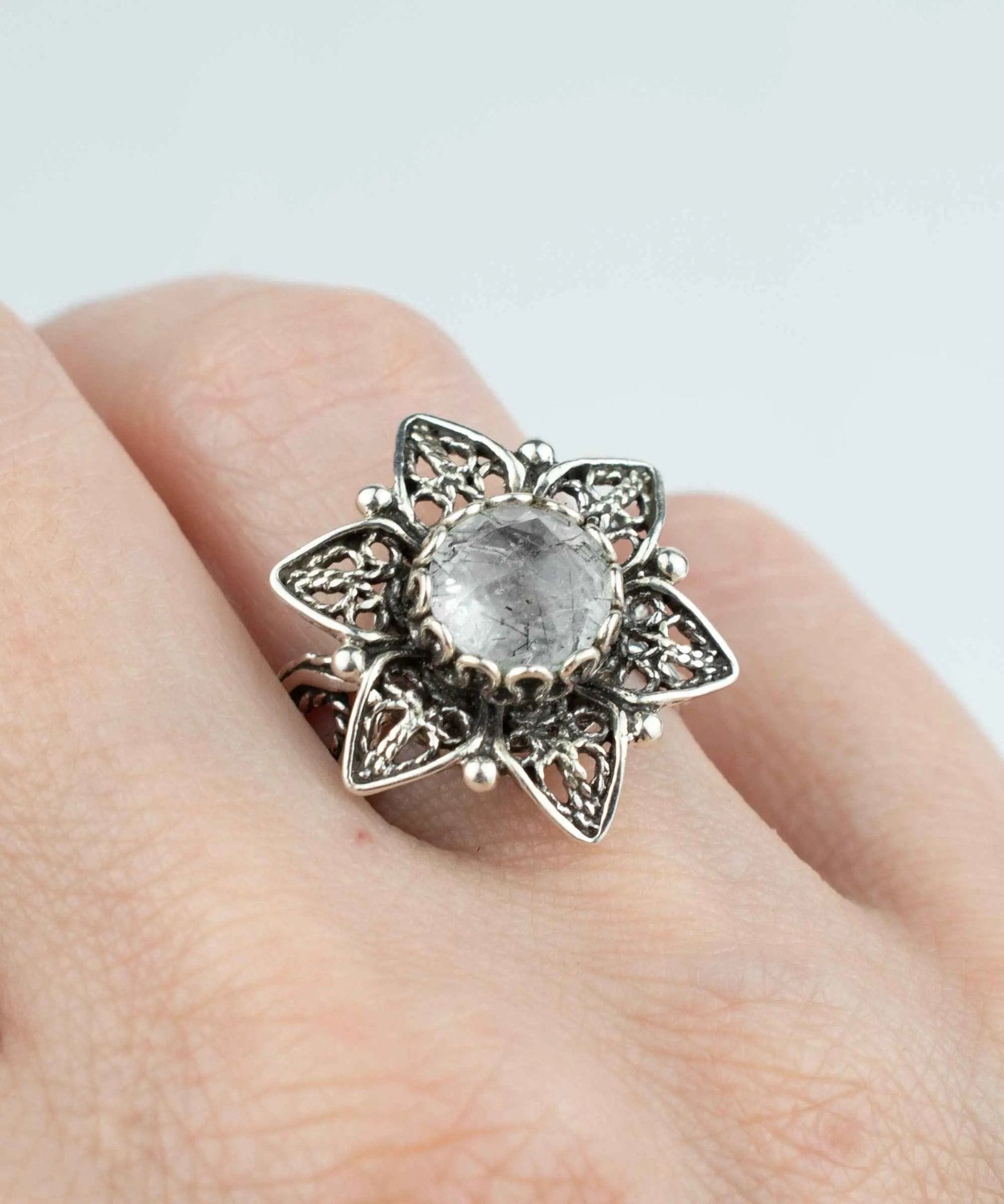 Filigree Art Black Rutile Gemstone Daisy Flower Women Silver Cocktail Ring - Drakoi Marketplace