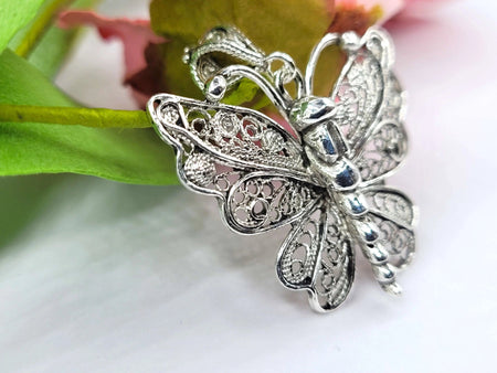 Filigree Art Butterfly Design Women Silver Pendant Necklace - Drakoi Marketplace