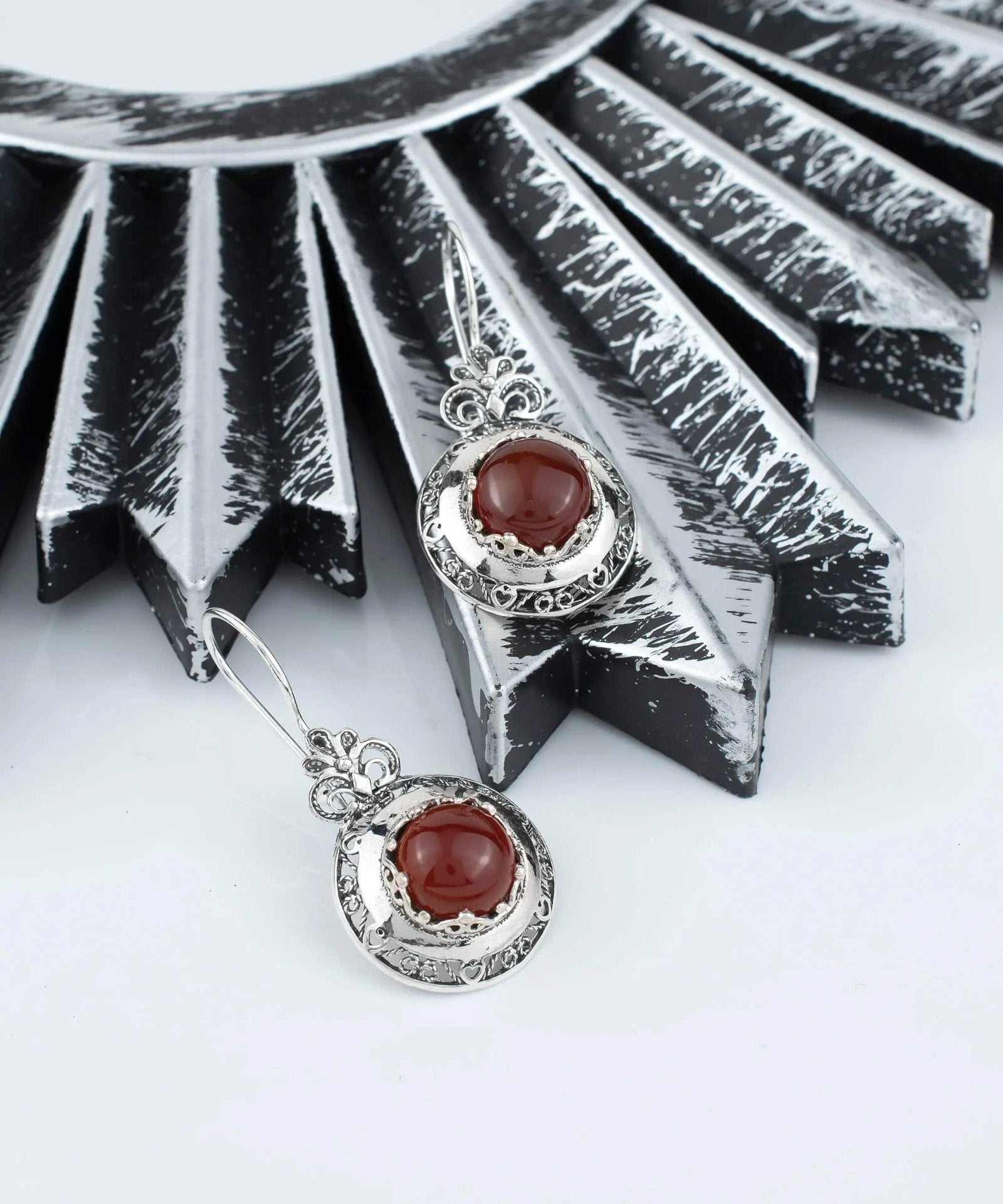 Filigree Art Carnelian Gemstone Floral Design Women Silver Drop Earrings - Drakoi Marketplace