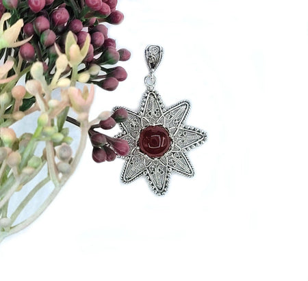 Filigree Art Carnelian Gemstone Sunflower Design Women Silver Pendant Necklace - Drakoi Marketplace