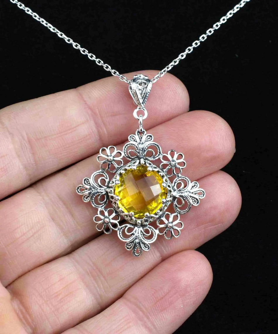 Filigree Art Citrine Gemstone Daisy Design Women Silver Pendant Necklace - Drakoi Marketplace