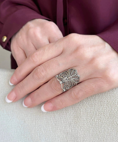 Filigree Art Crown Butterfly Design Women Silver Cocktail Ring - Drakoi Marketplace