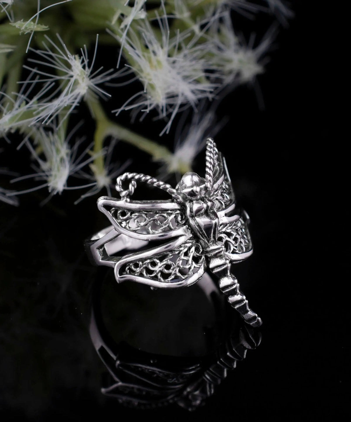 Filigree Art Dragonfly Design Women Silver Cocktail Ring - Drakoi Marketplace