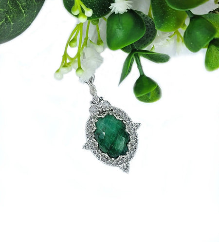 Filigree Art Emerald Gemstone Women Silver Oval Pendant Necklace - Drakoi Marketplace