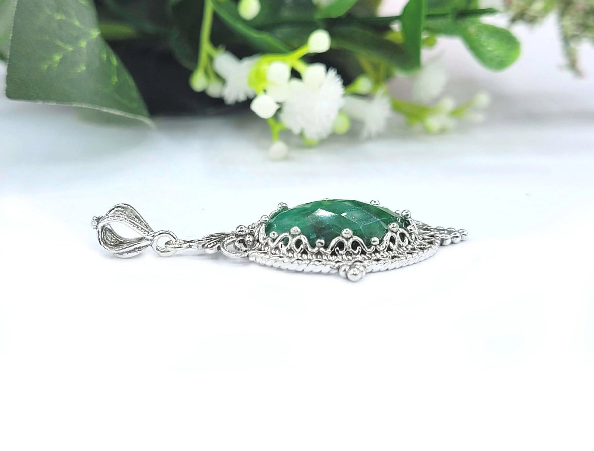 Filigree Art Emerald Gemstone Women Silver Oval Pendant Necklace - Drakoi Marketplace