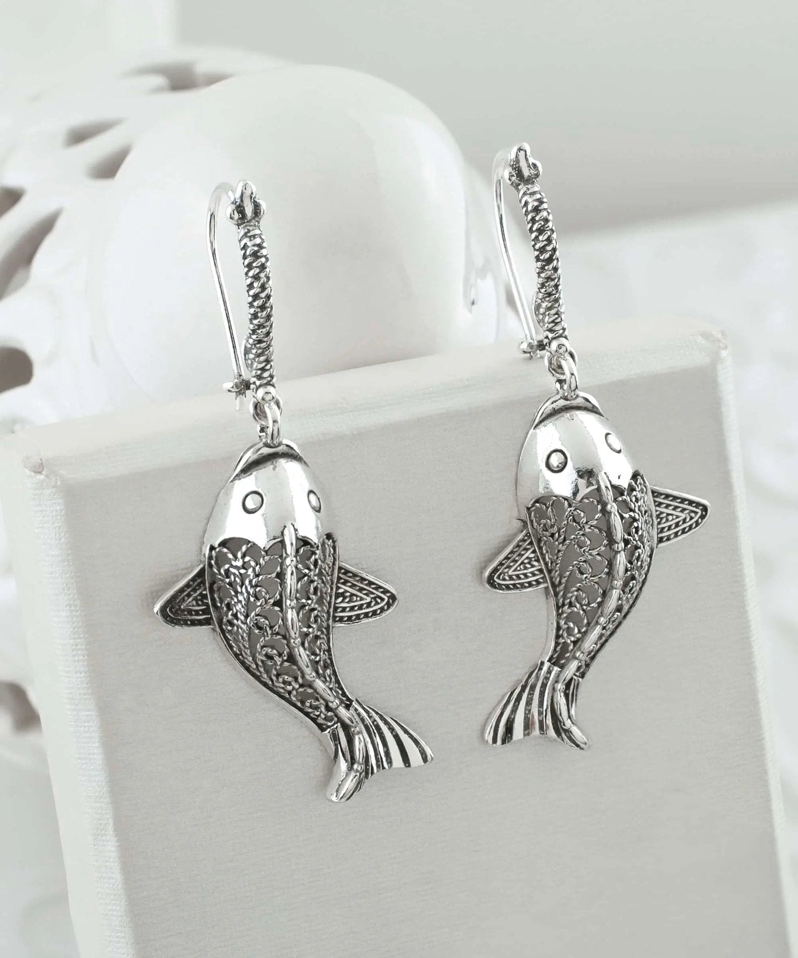 Filigree Art Fish Design Women Silver Dangle Drop Earrings - Drakoi Marketplace