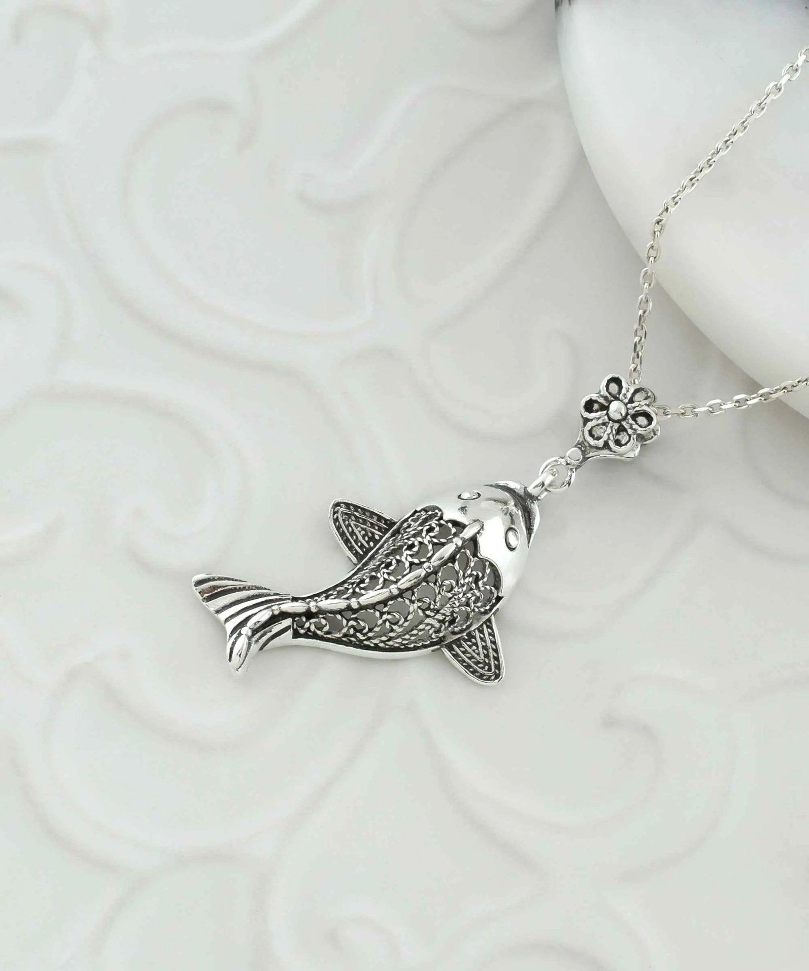 Filigree Art Fish Figured Women Silver Pendant Necklace - Drakoi Marketplace