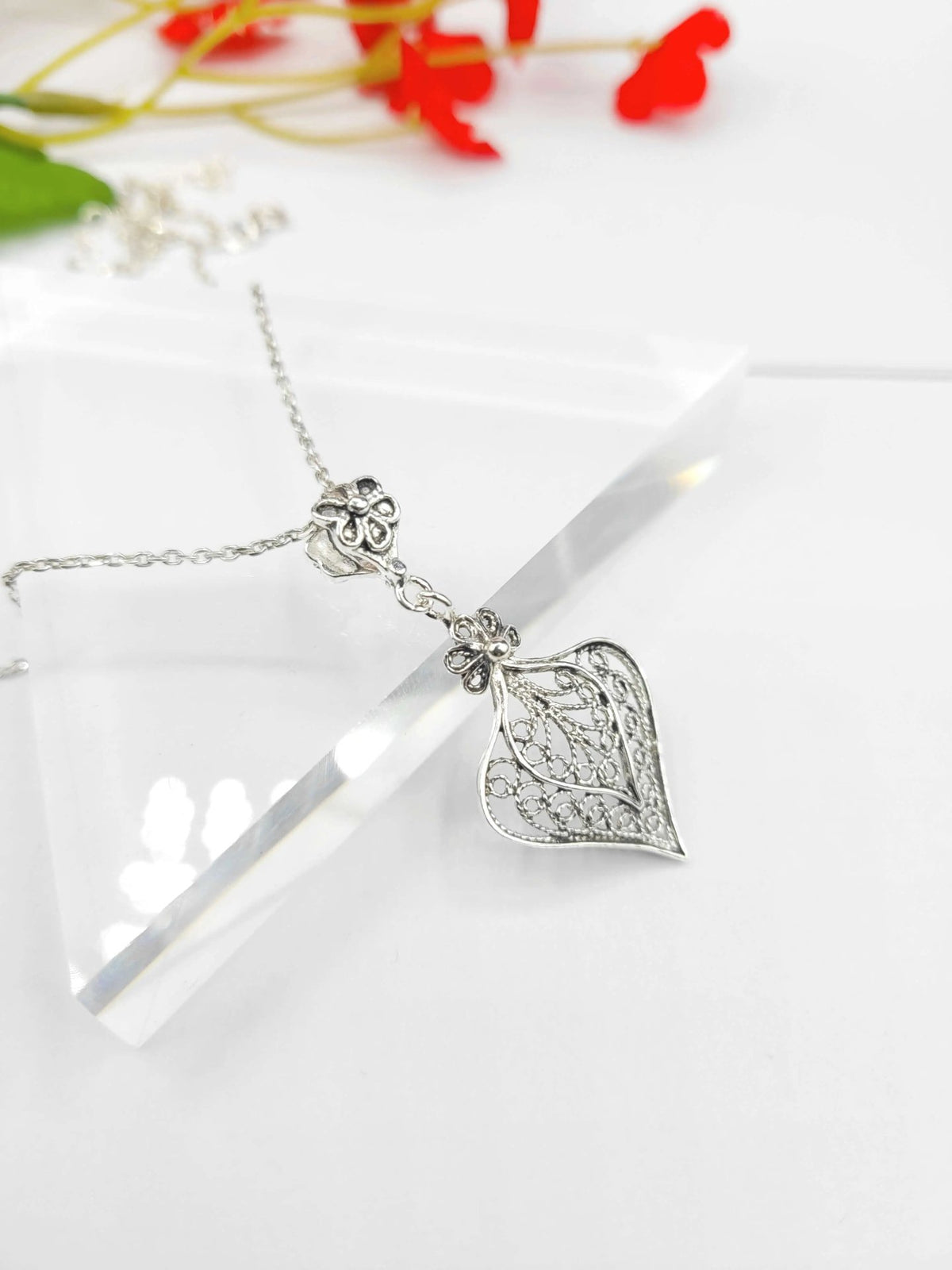 Filigree Art Heart Design Women Silver Pendant Necklace - Drakoi Marketplace