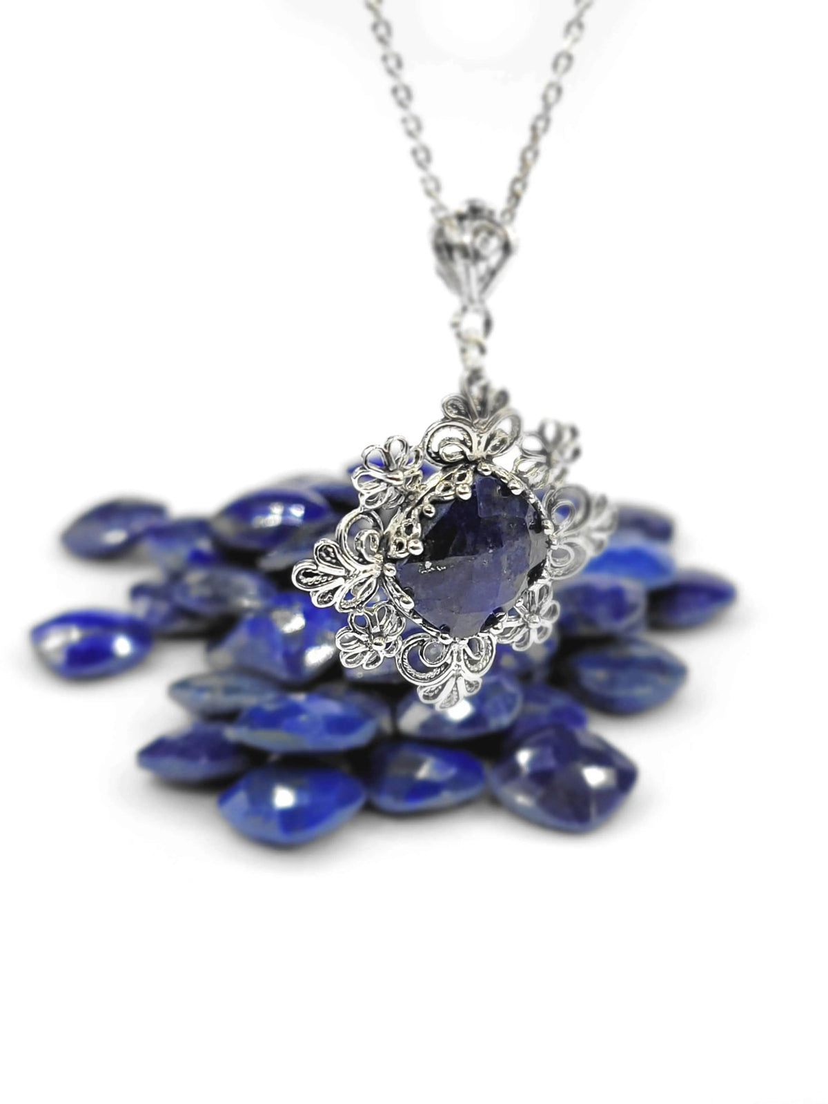 Filigree Art Lapis Lazuli Gemstone Daisy Design Women Silver Pendant Necklace - Drakoi Marketplace