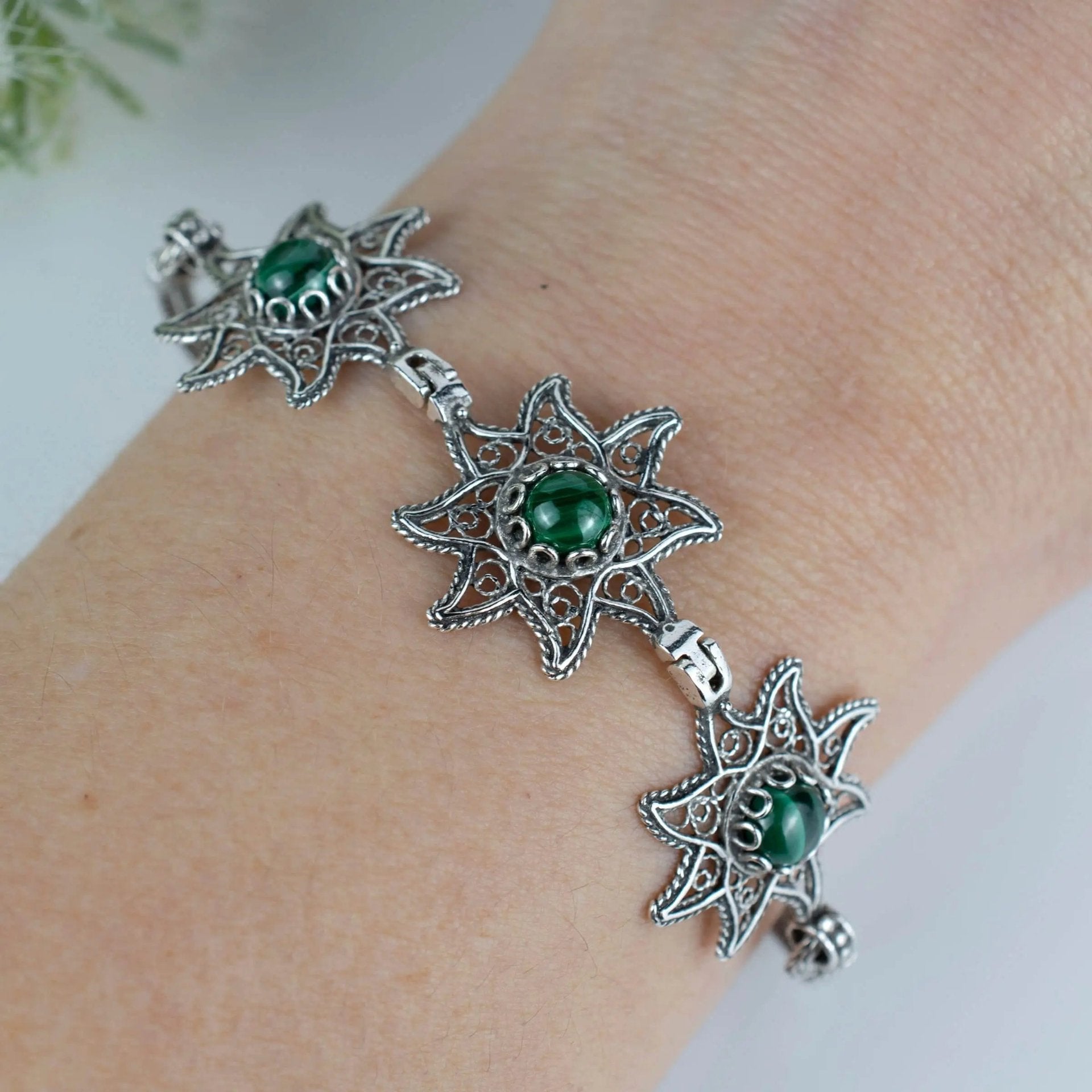 Filigree Art Malachite Gemstone Star Figured Women Silver Link Bracelet - Drakoi Marketplace