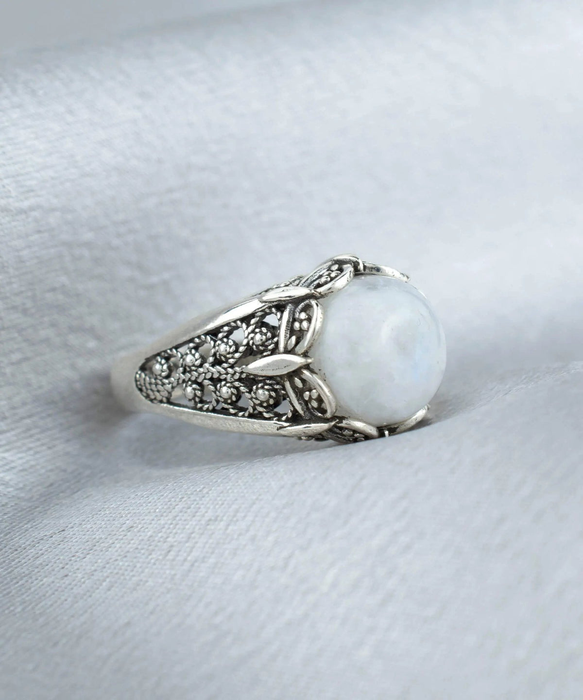 Filigree Art Moonstone Gemstone Women Silver Cocktail Ring - Drakoi Marketplace