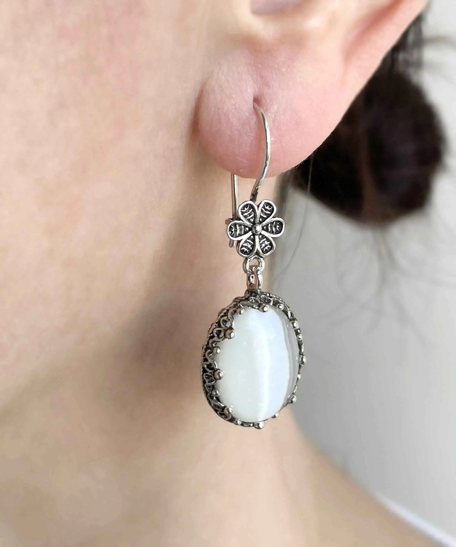 Filigree Art Mother of Pearl Gemstone Women Silver Oval Dangle Earrings - Drakoi Marketplace