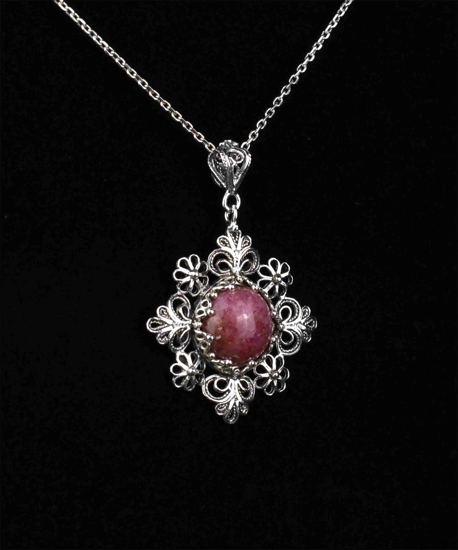 Filigree Art Rhodonite Gemstone Daisy Design Women Silver Pendant Necklace - Drakoi Marketplace