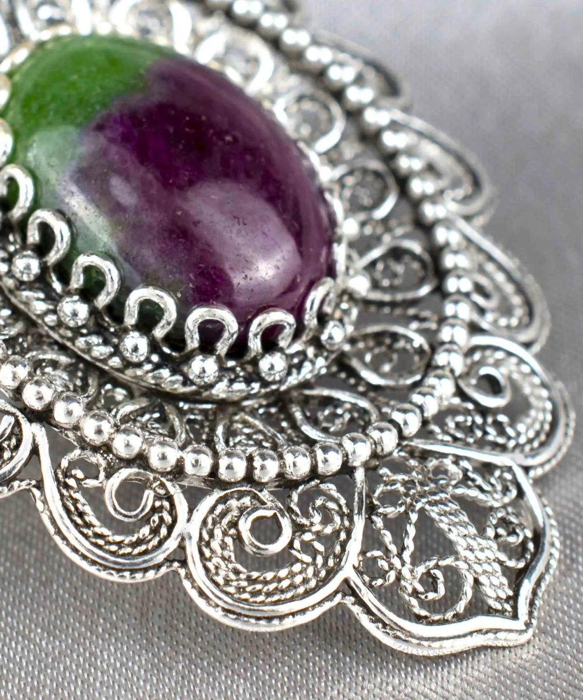 Filigree Art Ruby Zoisite Gemstone Floral Figured Women Silver Oval Pendant Necklace - Drakoi Marketplace