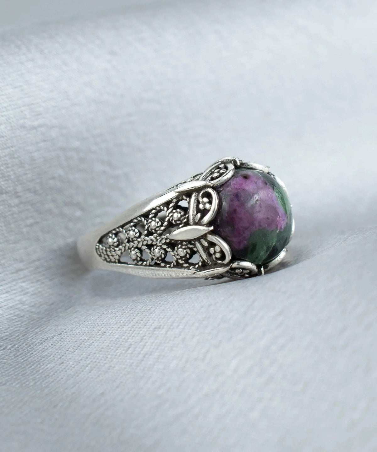 Filigree Art Ruby Zoisite Gemstone Women Silver Cocktail Ring - Drakoi Marketplace