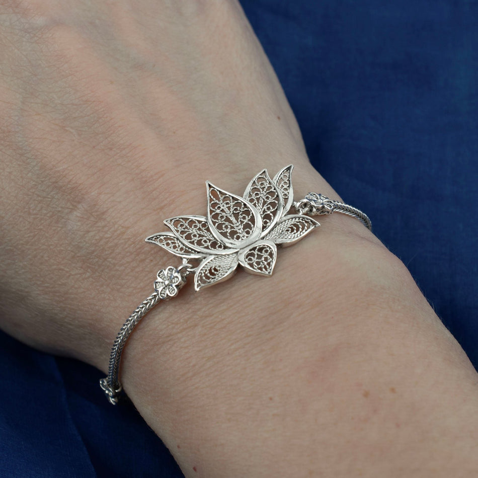 Filigree Art Sterling Silver Lotus Flower Woman Link Bracelet - Drakoi Marketplace