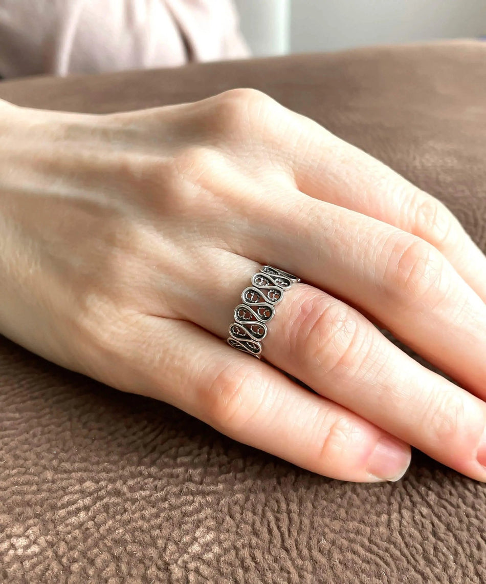 Filigree Art Sterling Silver Women Wavy Band Ring - Drakoi Marketplace