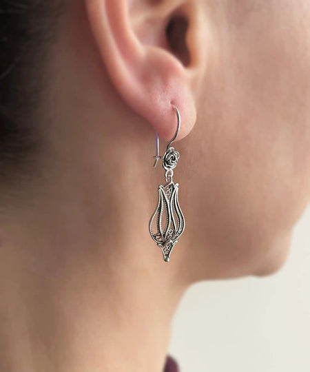 Filigree Art Tulip Design Women Sterling Silver Dangle Drop Earrings - Drakoi Marketplace