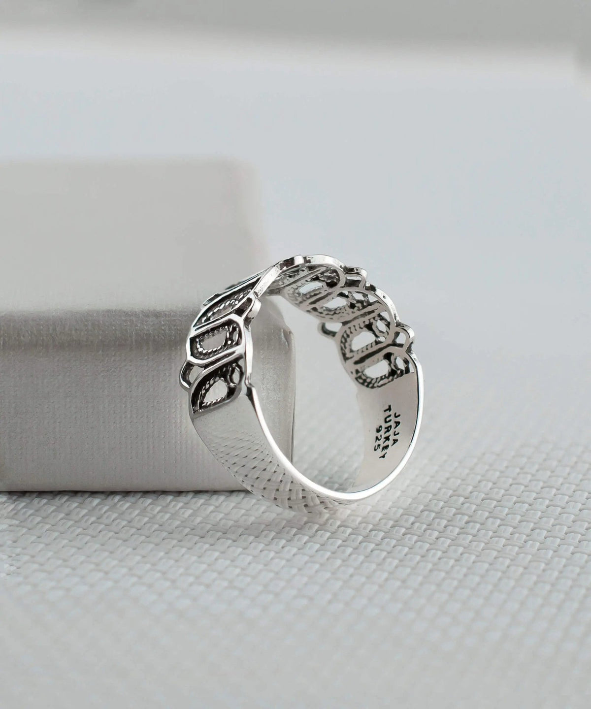 Filigree Art Women Tulip Figured Sterling Silver Band Ring - Drakoi Marketplace