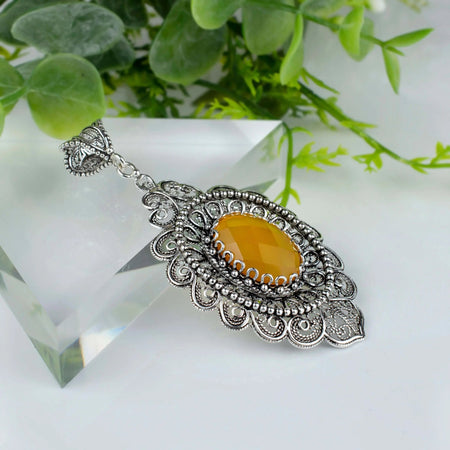 Filigree Art Yellow Agate Gemstone Floral Figured Women Silver Oval Pendant Necklace - Drakoi Marketplace