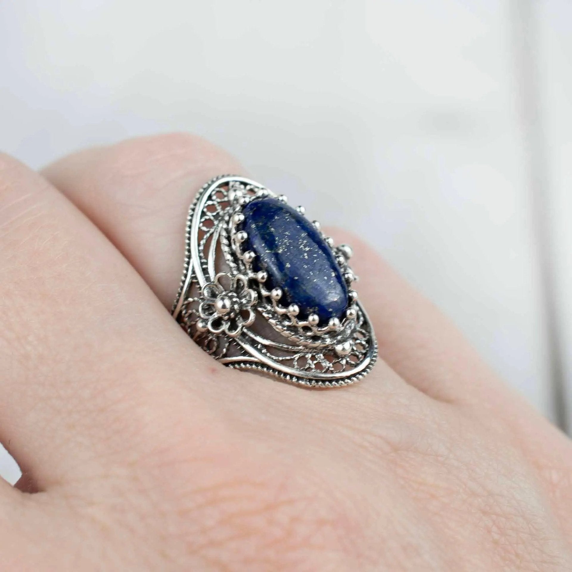 Filigree Silver Daisy Figured Lapis Gemstone Woman Statement Ring - Drakoi Marketplace