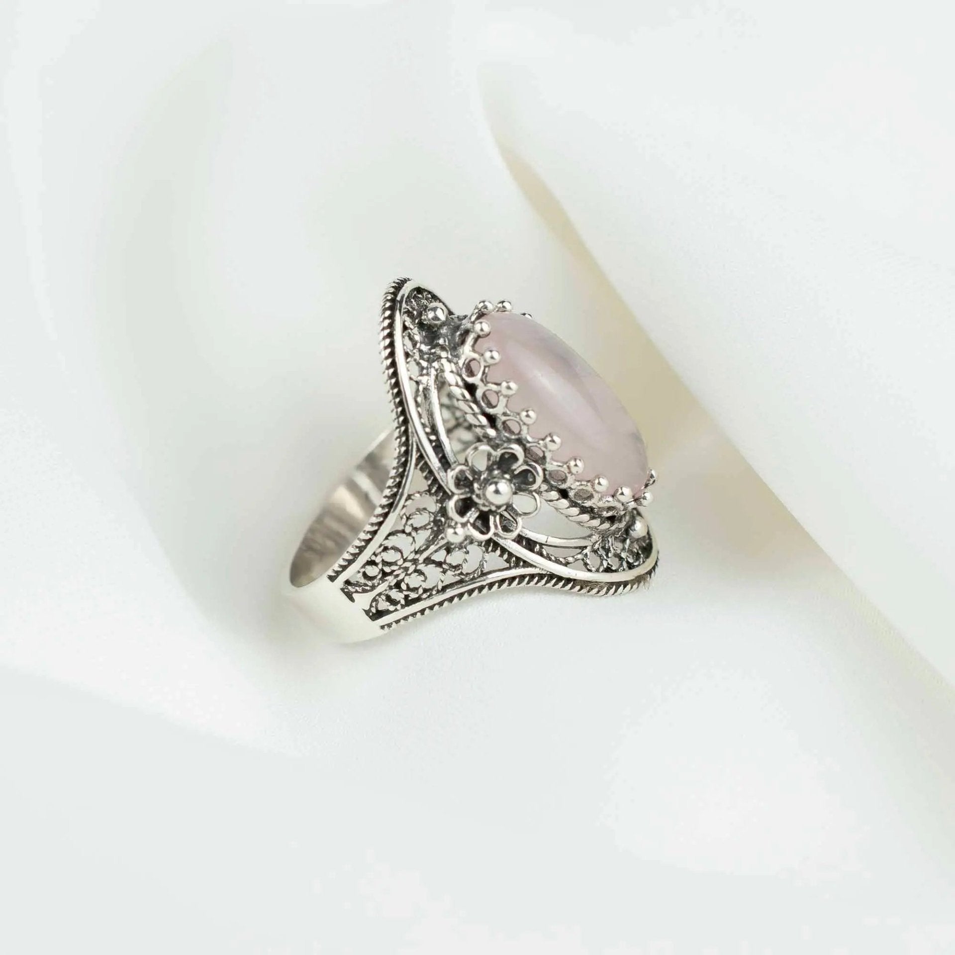 Filigree Silver Daisy Figured Rose Quartz Gemstone Woman Statement Ring - Drakoi Marketplace