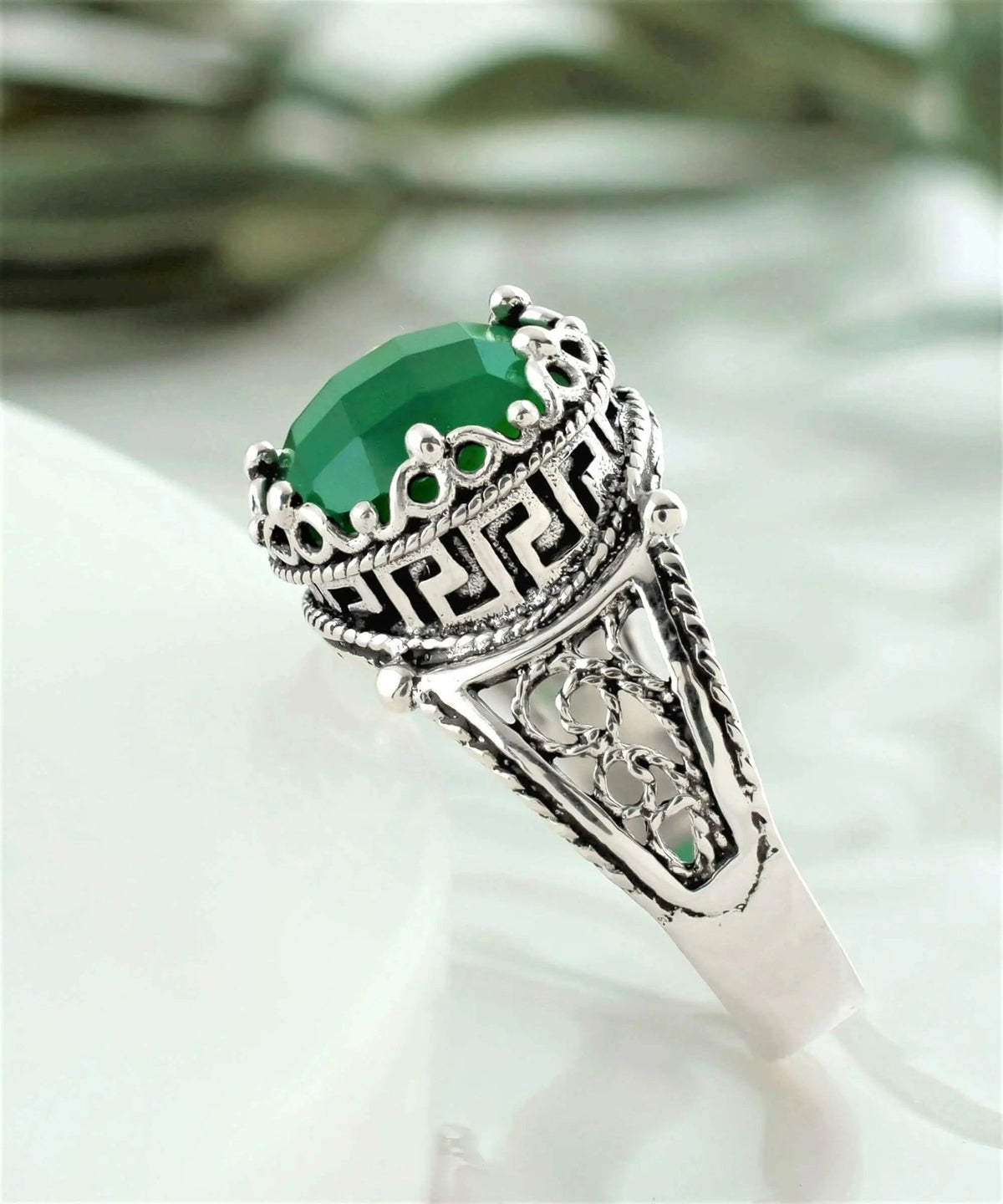 Greek Key Pattern Filigree Art Green Agate Gemstone Women Silver Cocktail Ring - Drakoi Marketplace