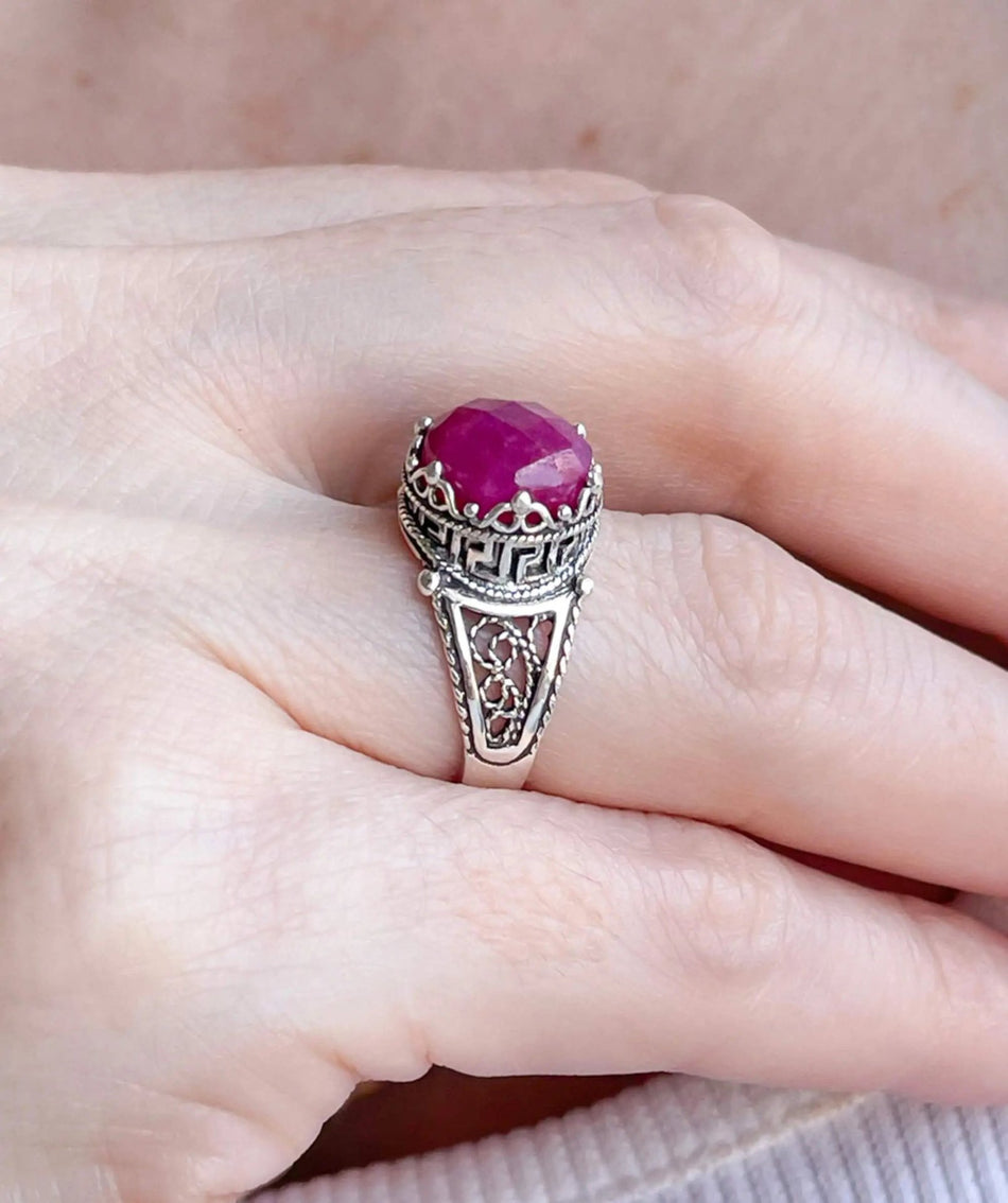 Greek Key Pattern Filigree Art Ruby Corundum Gemstone Women Silver Cocktail Ring - Drakoi Marketplace