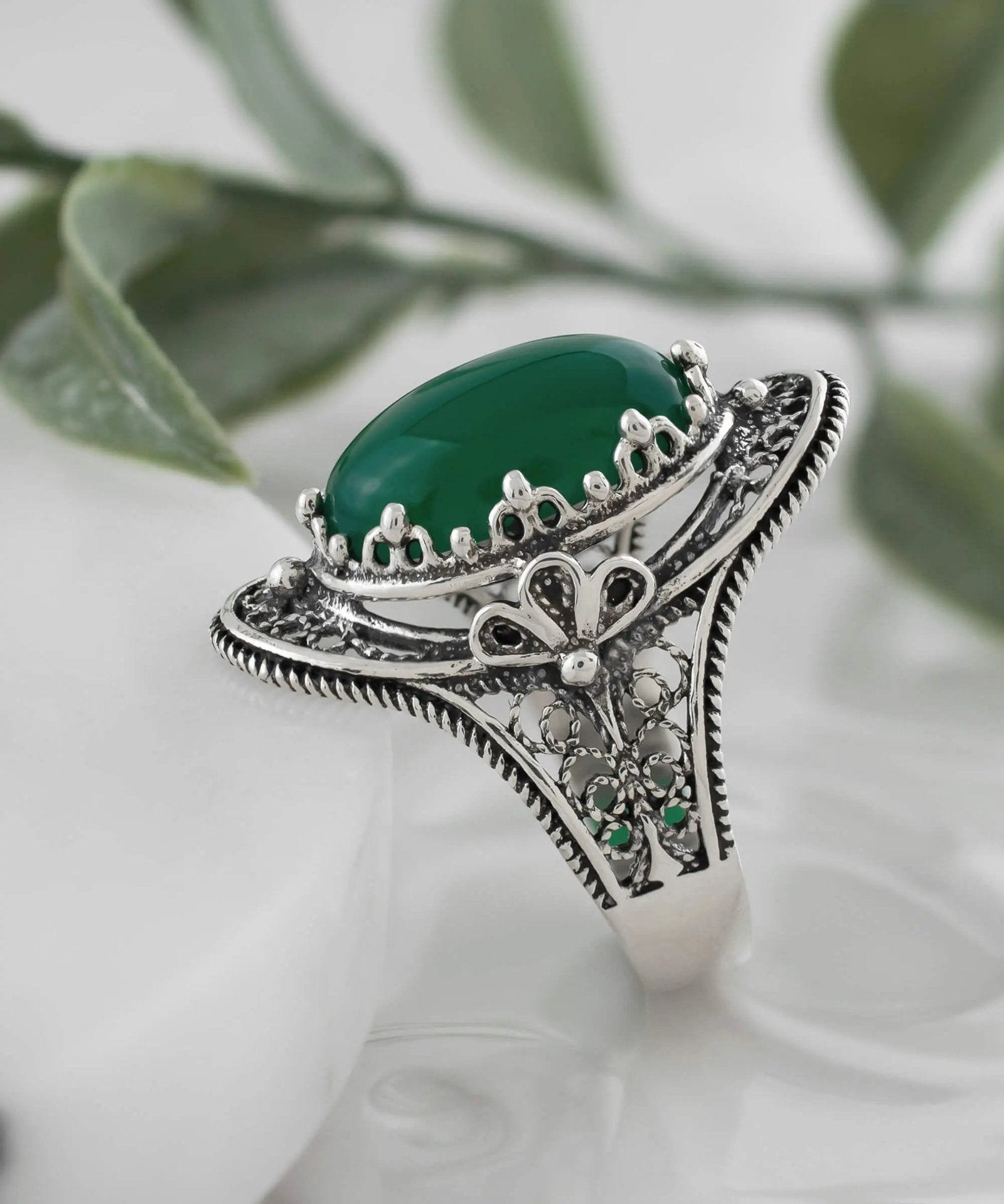 Green Agate Gemstone Filigree Art Woman Silver Statement Ring - Drakoi Marketplace