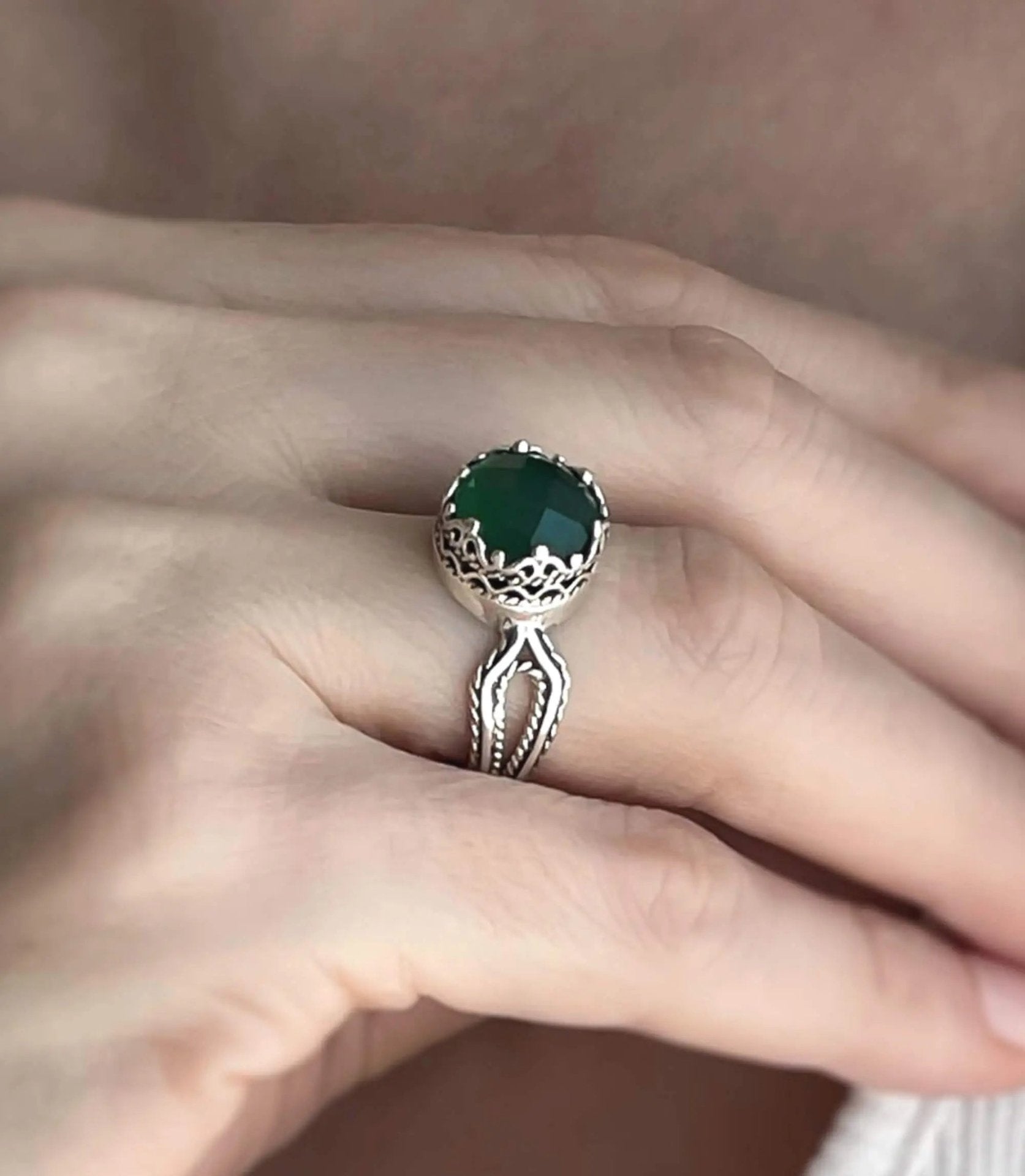 Green Agate Gemstone Filigree Art Women Sterling Silver Cocktail Ring - Drakoi Marketplace